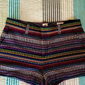 GAP multicolor textured City Short size 10
